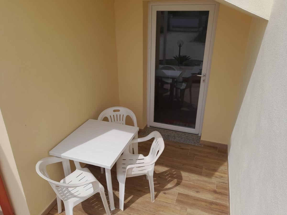 Mare E Storia Da Sabrina Villa Sassari Exteriör bild
